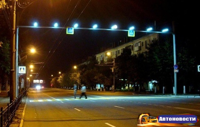 Киевские власти задумались о дополнительном освещении переходов - «Автоновости»