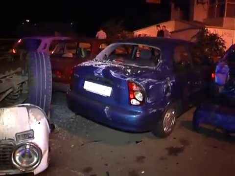 Пьяное ДТП. «Жигули» протаранили 3 автомобиля  - «происшествия видео»