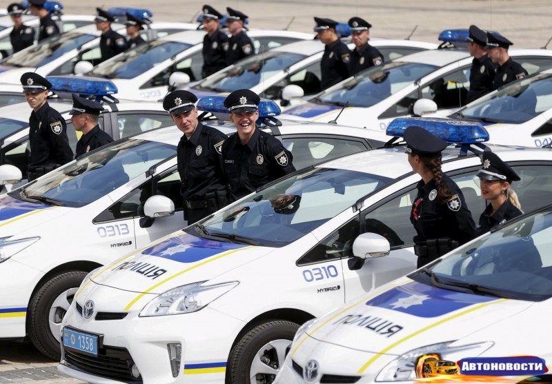 «Полицейские Приусы совершенно не приспособлены для патрулирования». Интервью с полицейскими - «Toyota»