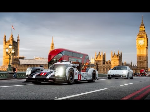 The 919 Hybrid meets the new Panamera 4 E-Hybrid on the streets of London  - «видео»