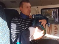 Житель Ульяновска записал видеообращение к Путину и Госдуме с жалобой на ГИБДД, которая штрафует его за перевозку сына-инвалида - «Автоновости»