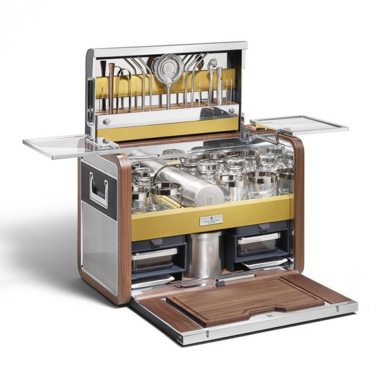 Rolls-Royce показал набор для приготовления коктейлей - «Автоновости»