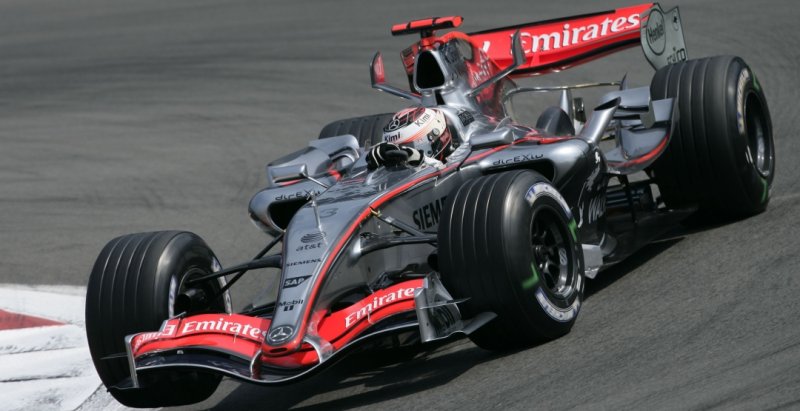 McLaren быстрее всех на шинных тестах Pirelli  - «Автоновости»