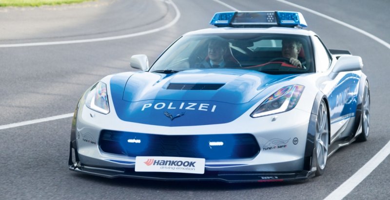 У спортивного купе Chevrolet Corvette появилась полицейская модификация  - «Автоновости»