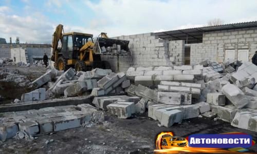 В Киеве снесли авторынок на Подоле - «Авто - Новости»