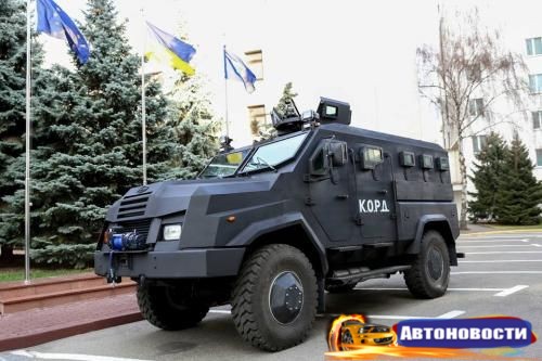 В Украине создали новый бронеавтомобиль с антиминной защитой "Варта". - «Авто - Новости»