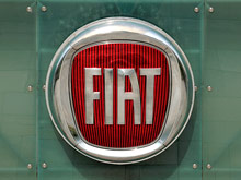 Акции Fiat дешевеют на фоне обвинений в манипуляциях с вредными выбросами - «Автоновости» Акции Fiat дешевеют на фоне обвинений в манипуляциях с вредными выбросами - «Автоновости»