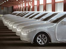 Немцы, китайцы и американцы продолжают активно скупать "подешевевшие" иномарки в России - «Автоновости»