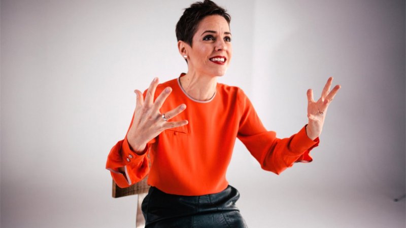 „One Minute – One Opinion“ with Sybille Schonberger - Mercedes-Benz original  - «видео»