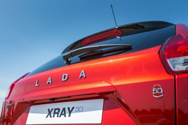Юбилейные версии XRAY и Vesta включили в программу обновления автопарка - «LADA»