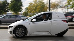 Канадская компания разработала одноместный электромобиль для мегаполисов - «Автоновости»