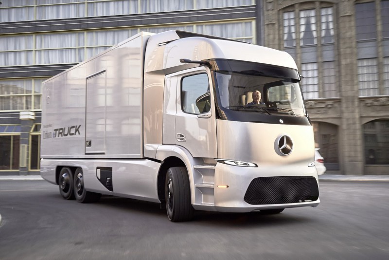 Mercedes показал в Ганновере полностью электрический грузовик Urban eTruck - «Автоновости»