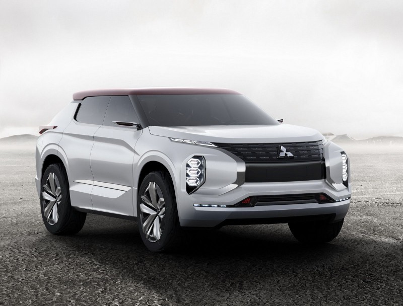 Mitsubishi дразнит концептом GT-PHEV, который продемонстрирует в Париже - «Автоновости»