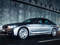 BMW представила седан 5-Series нового поколения: он понимает жесты и страхует зазевавшегося водителя - «Автоновости»