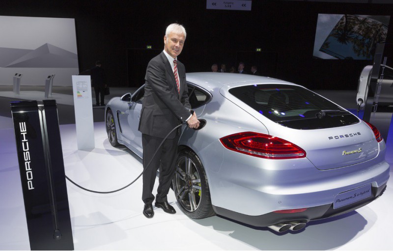 Porsche: нашими станциями «электрозаправок» смогут пользоваться все - «Автоновости»