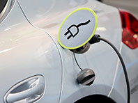 Продажи электромобилей в России упали почти на 20% - «Автоновости»