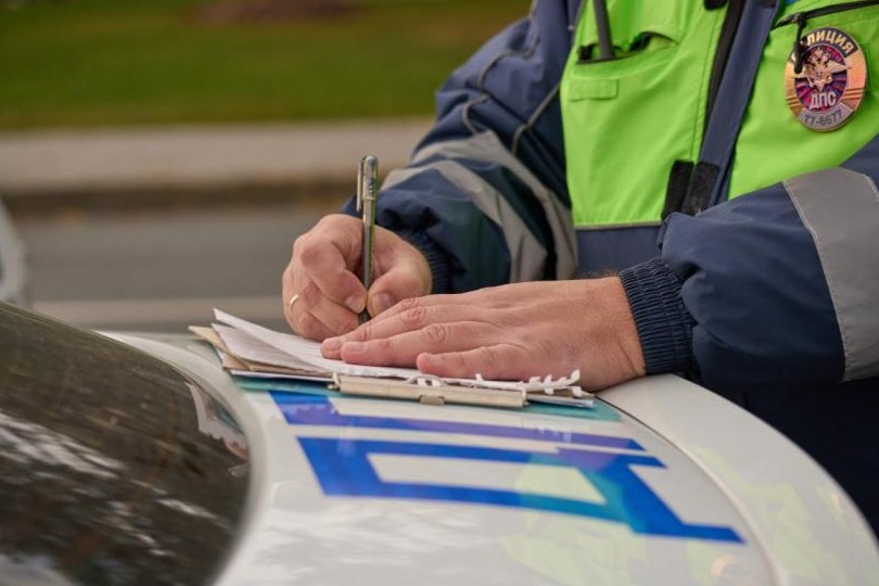 Билет в пешеходы: как повторный проезд на красный свет лишает водителей прав