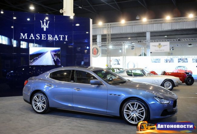 Стенд Maserati на выставке «Автомобили и мотоциклы эпохи» - «Maserati»