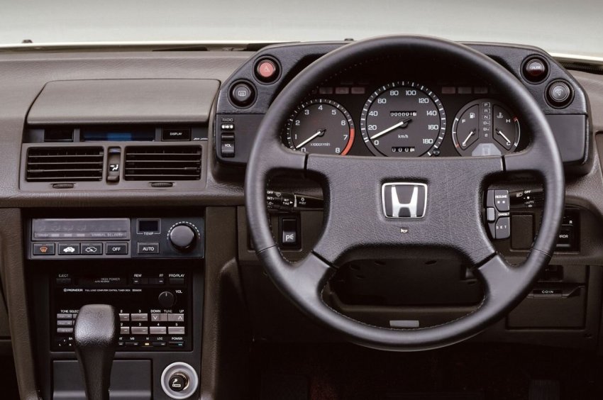 Поворот не туда: скользкая дорожка компании Honda в премиум