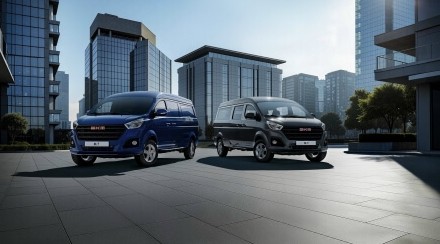 SKM: Раскрыта цена нового фургона АВТОВАЗа - «LADA»